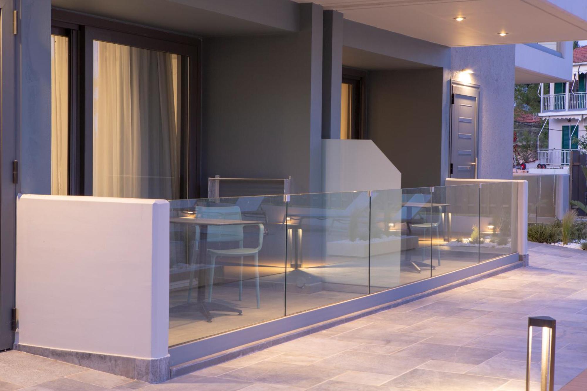 Kn Ionian Apartahotel Nikiana